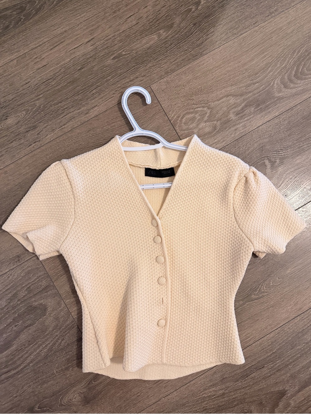 Zara Cream Textured Short-Sleeve Button-Up Top